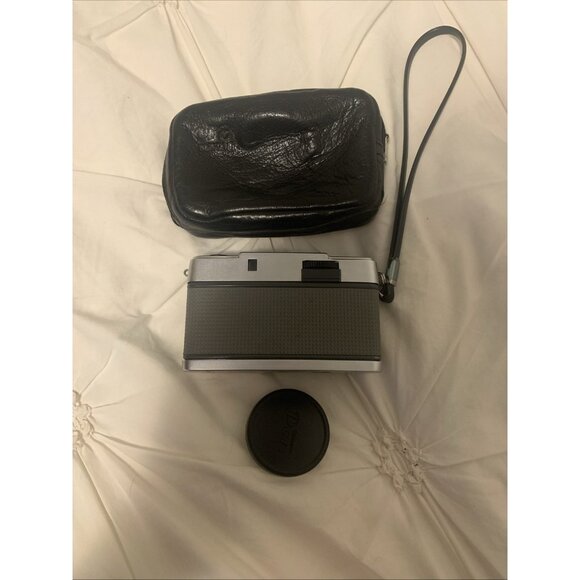 Olympus Pen EES 35mm Half Frame Film Camera With Original Case - Shutter Works - Picture 3 of 9